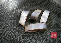 香煎白鳞鱼的做法图解4