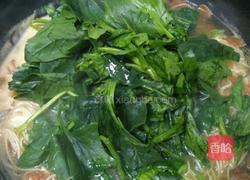 西红柿鸡蛋挂面汤的做法图解6