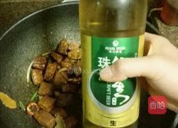 红萝卜啤酒闷牛肉的做法图解9