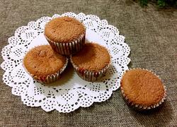 可可戚风纸杯蛋糕