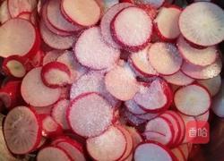 糖醋樱桃小萝卜的做法图解2