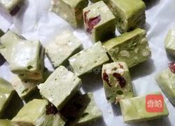 抹茶味牛轧糖的做法图解4