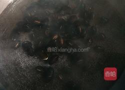 香浓黑豆豆浆的做法图解2