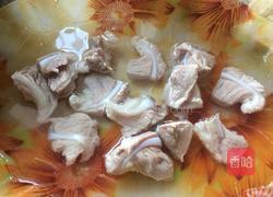 猪软骨芹菜的做法图解2