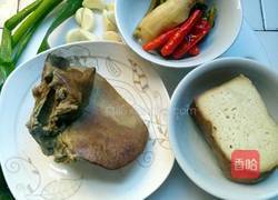 泡菜炒猪肝的做法图解2