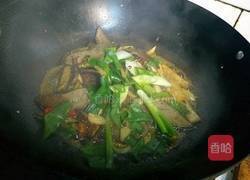 泡菜炒猪肝的做法图解7