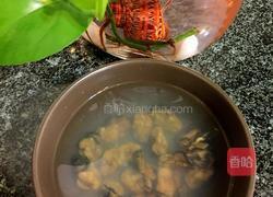 海蛎豆腐汤的做法图解2