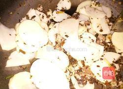 盐菜土豆汤的做法图解5