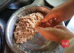 五彩羊肉丸的做法图解2