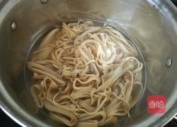 麻辣豆腐皮的做法图解2