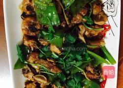 香菇鸡肉炒虎椒的做法图解7