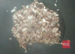米饺煎饺（香菇腊肉马蹄米饭馅）的做法图解3