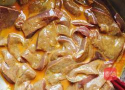 姜葱爆炒猪肝的做法图解2