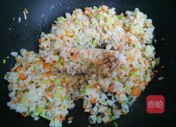 蔬菜丁炒米的做法图解7