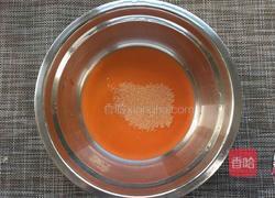 红萝卜莲花馒头的做法图解4