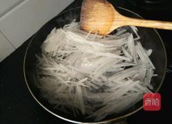 葱花萝卜丝的做法图解3