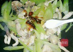 芹菜炒脆鲩鸡肉的做法图解11