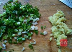 炸胡萝卜豆腐肉丸的做法图解5