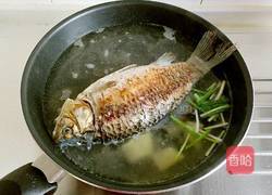 鲫鱼豆腐汤的做法图解6