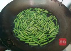 肉炒豇豆的做法图解4