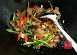 芹菜炒豆干的做法图解8