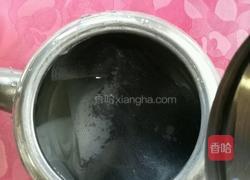 港式奶茶的做法图解1