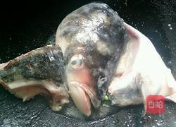 胖头鱼鱼头豆腐汤的做法图解7