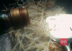 绿豆芽炒肉的做法图解8