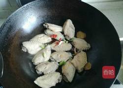 无油红烧鸡翅的做法图解7