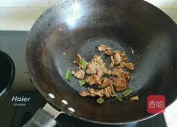 里脊肉片炒时蔬的做法图解4