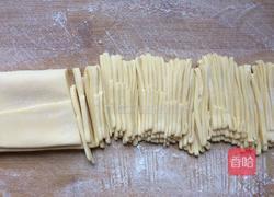 手擀面的做法图解11