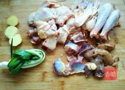 金华火腿菌菇炖鸡汤的做法图解5