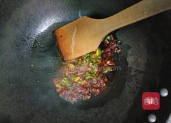 老干妈炒莲菜的做法图解8