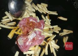 鲍菇炒瘦肉的做法图解4
