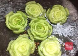 翡翠玫瑰花的做法图解2