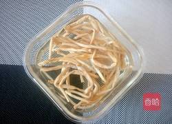 黑木耳炒黄花菜的做法图解2