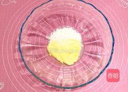 黄桃派的做法图解1