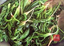 芝麻油呛菠菜的做法图解2