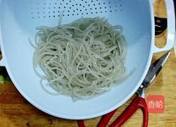 韭菜炒粉丝的做法图解3
