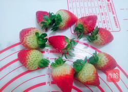 草莓千层的做法图解2