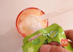 酸奶果冻的做法图解2