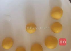 糯米南瓜芝麻球的做法图解3