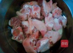 腌笃鲜的做法图解1