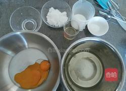 6寸戚风蛋糕（改良）的做法图解1