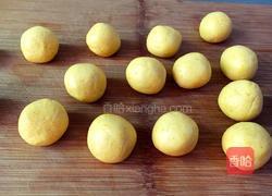 南瓜芝麻球的做法图解5