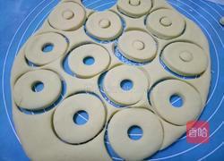 甜甜圈的做法图解5