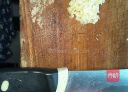 大蒜炒丝瓜的做法图解2