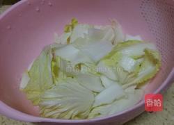 白菜炖粉条的做法图解2