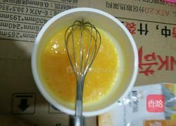 韭菜鸡蛋水煎包的做法图解3