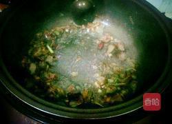 泡藕带炒鸭胗的做法图解8